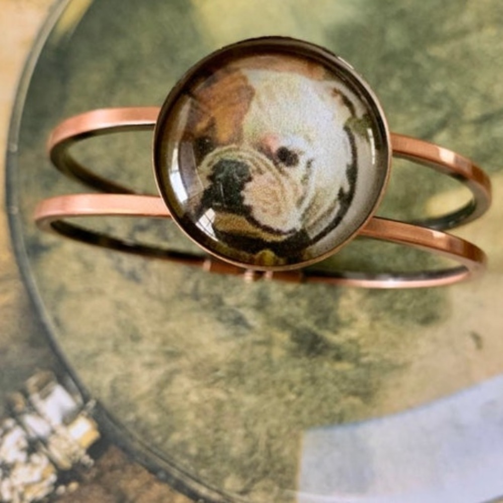 Bulldog bracelet